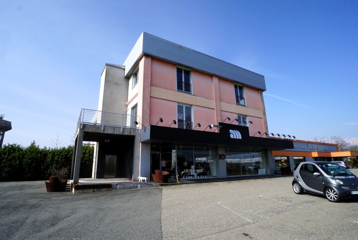 Stabile commerciale in vendita a Verrone