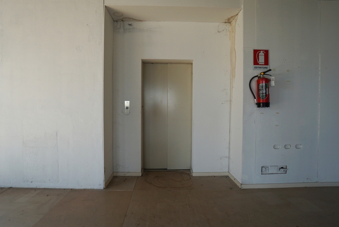 Stabile commerciale in vendita a Verrone