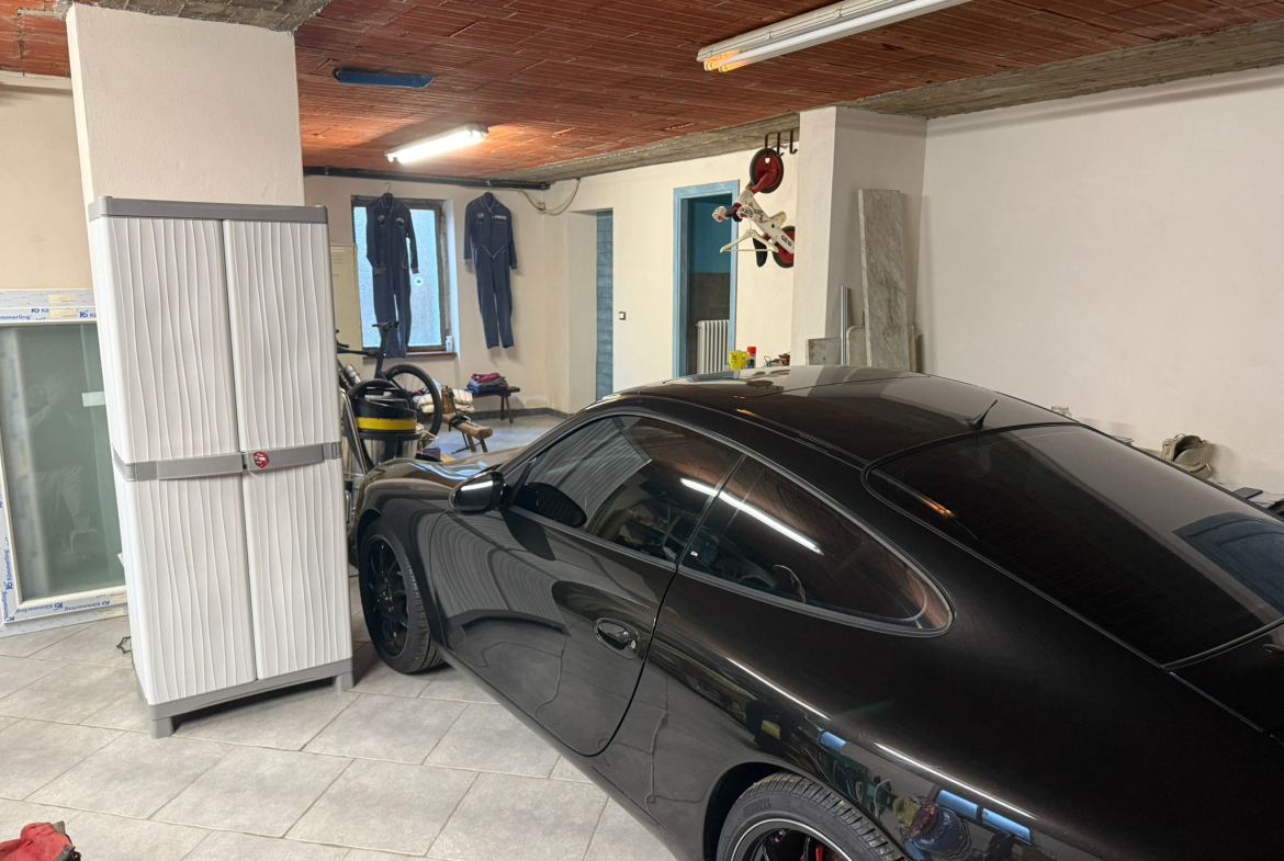 Casa indipendente in vendita in via Magliazza 40, Vigliano Biellese