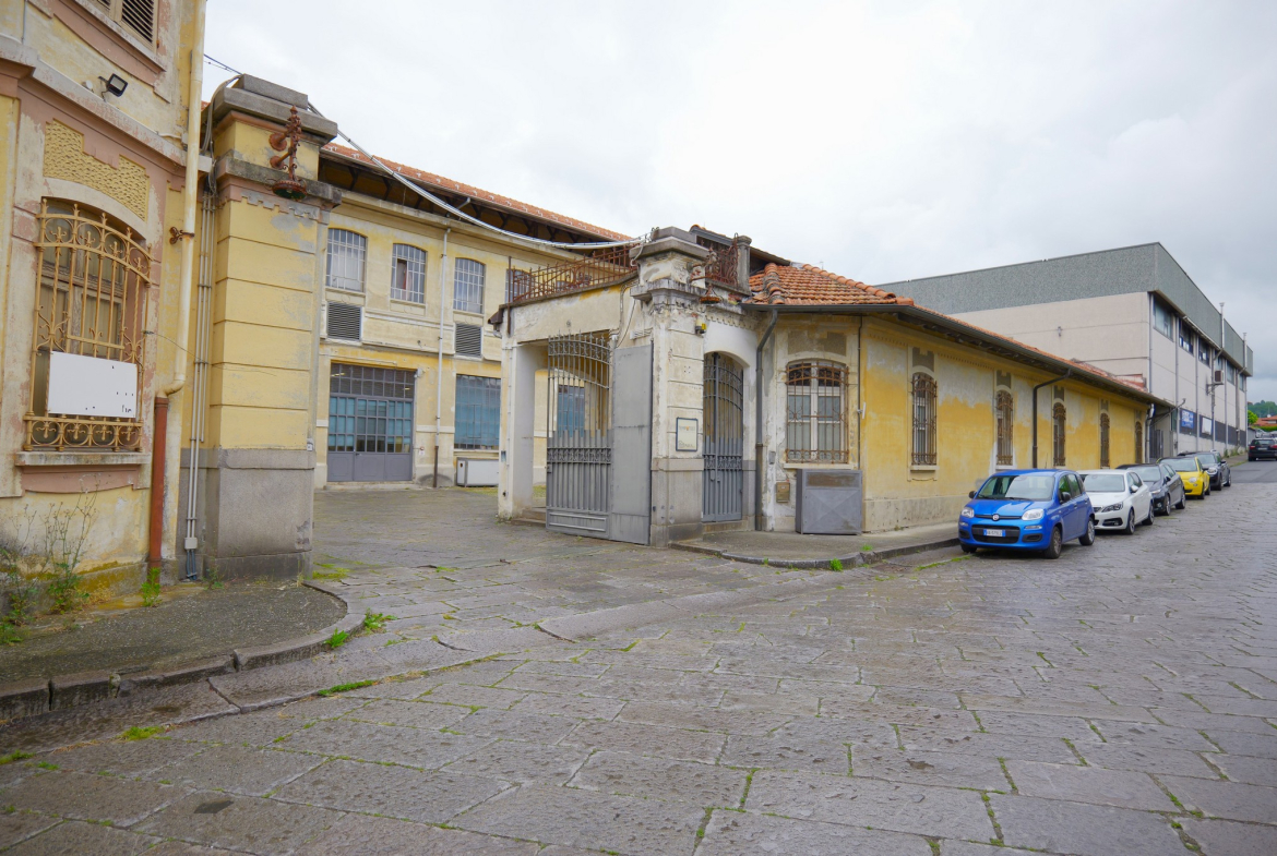 Capannone industriale in vendita a Vigliano