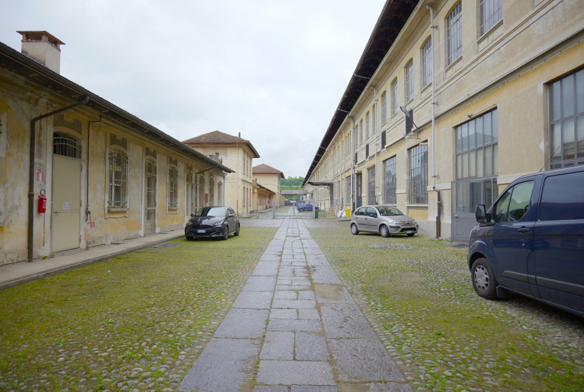 Capannone industriale in vendita a Vigliano