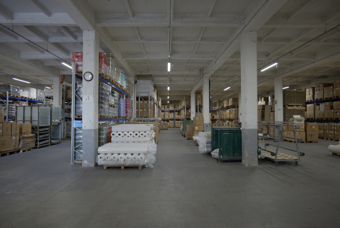 Capannone industriale in vendita a Vigliano