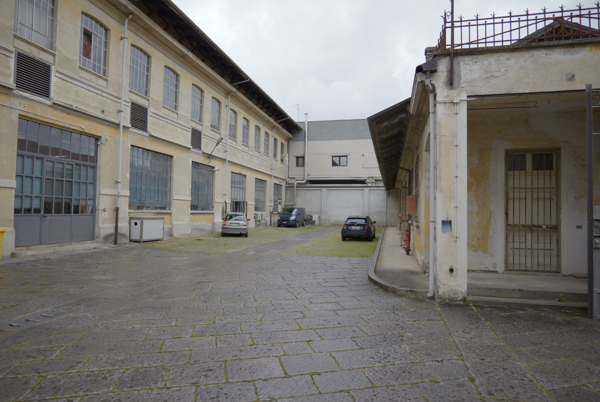 Capannone industriale in vendita a Vigliano