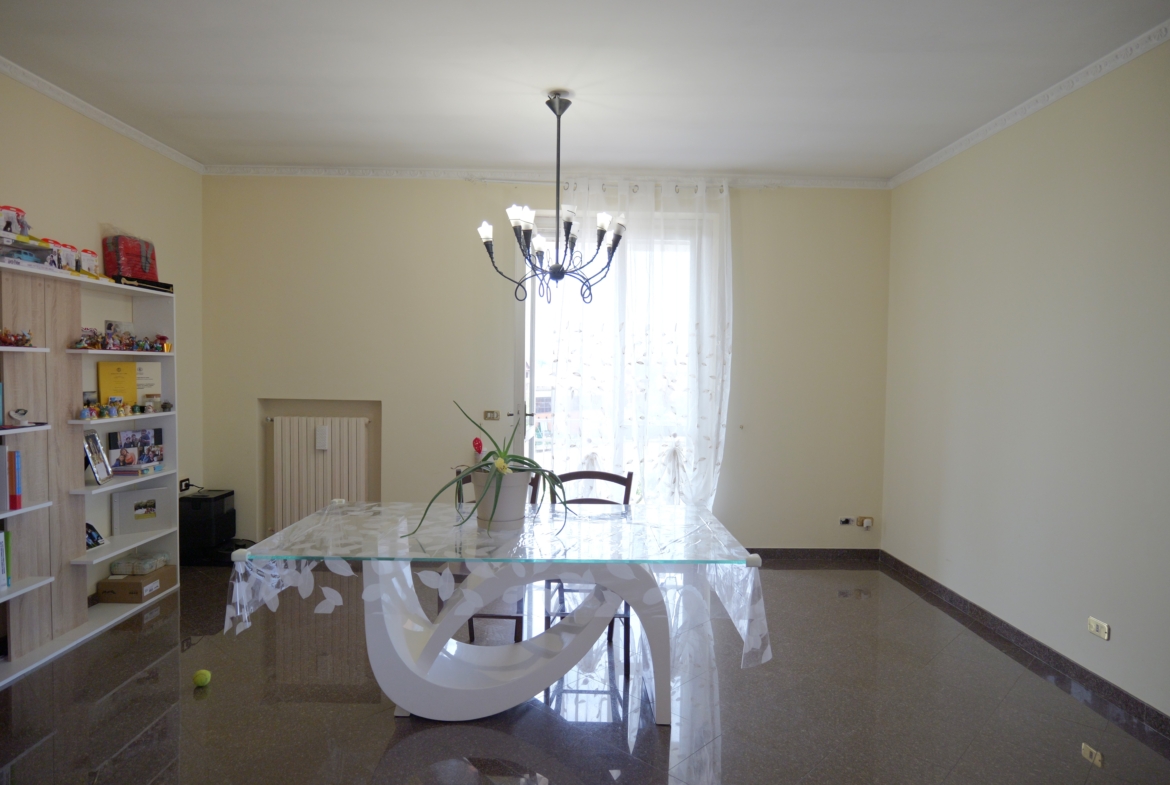 Appartamento con terrazzo in vendita a Verrone