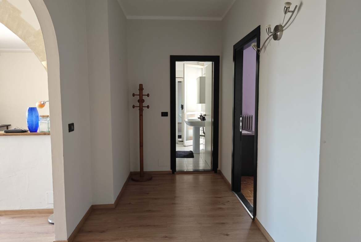 Appartamento con box auto in vendita a Cossato