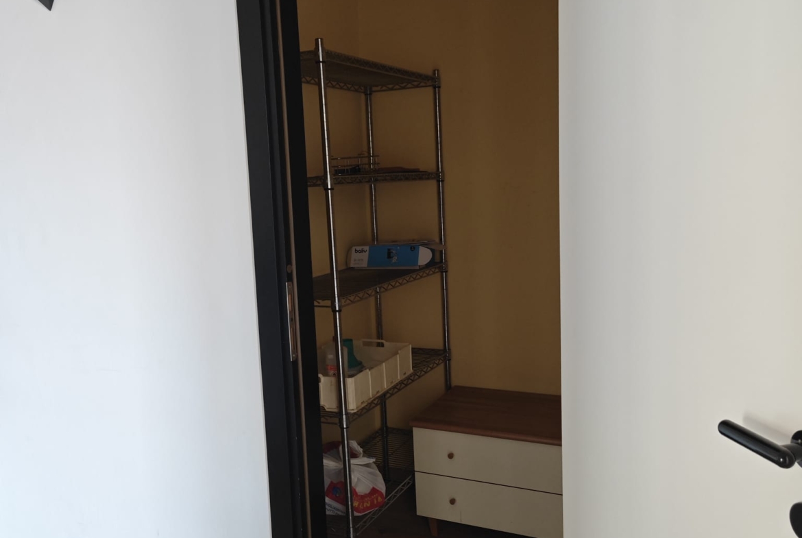 Appartamento con box auto in vendita a Cossato