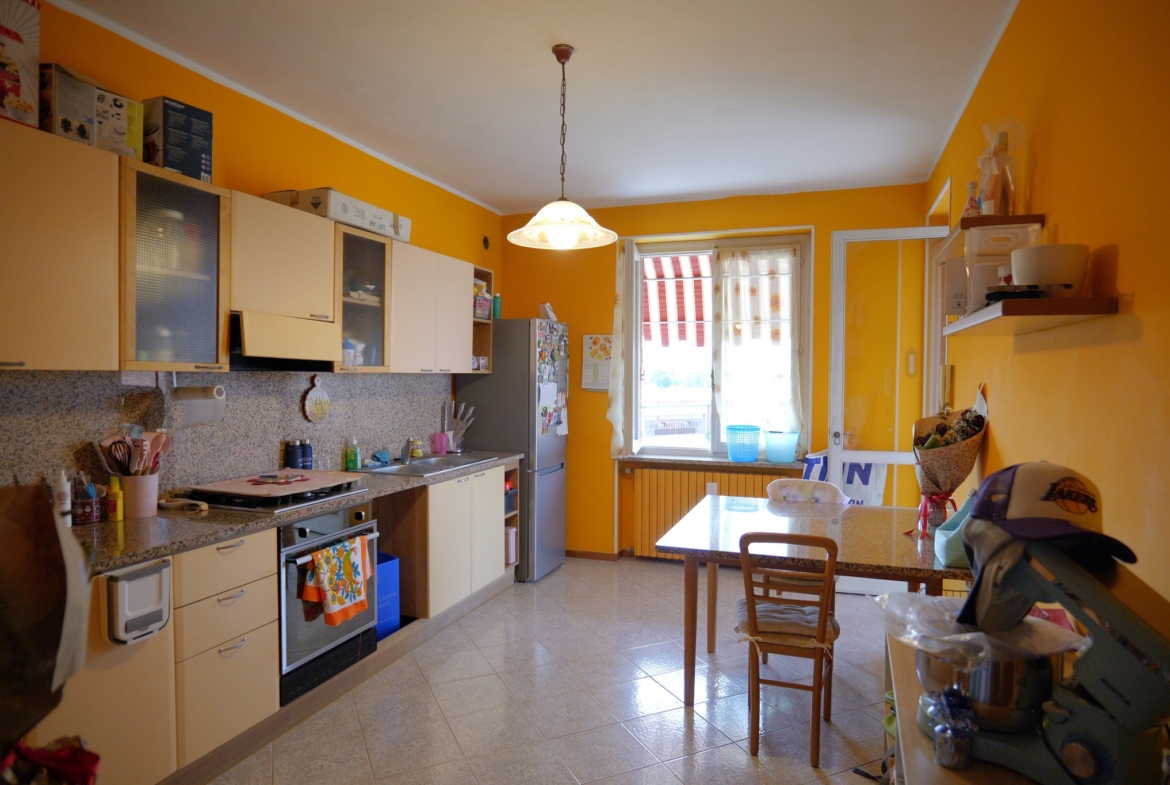 Appartamento con terrazzo in vendita a Verrone