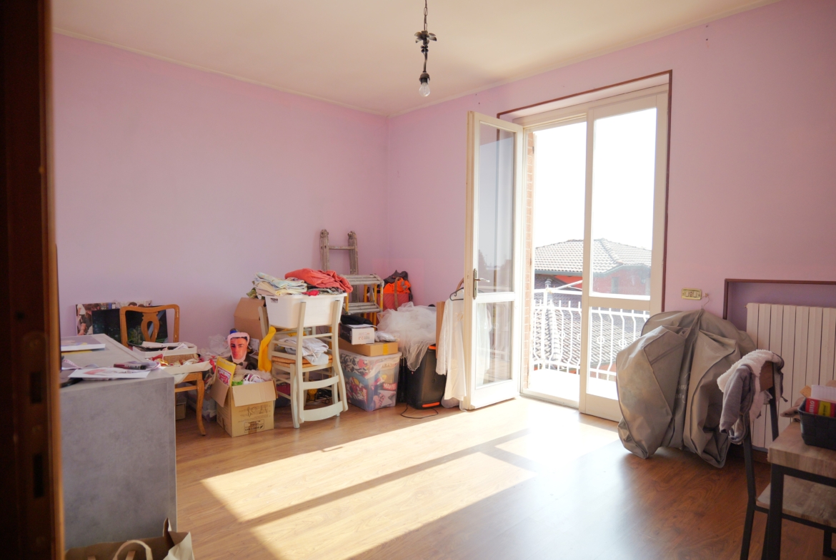 Appartamento con terrazzo in vendita a Verrone
