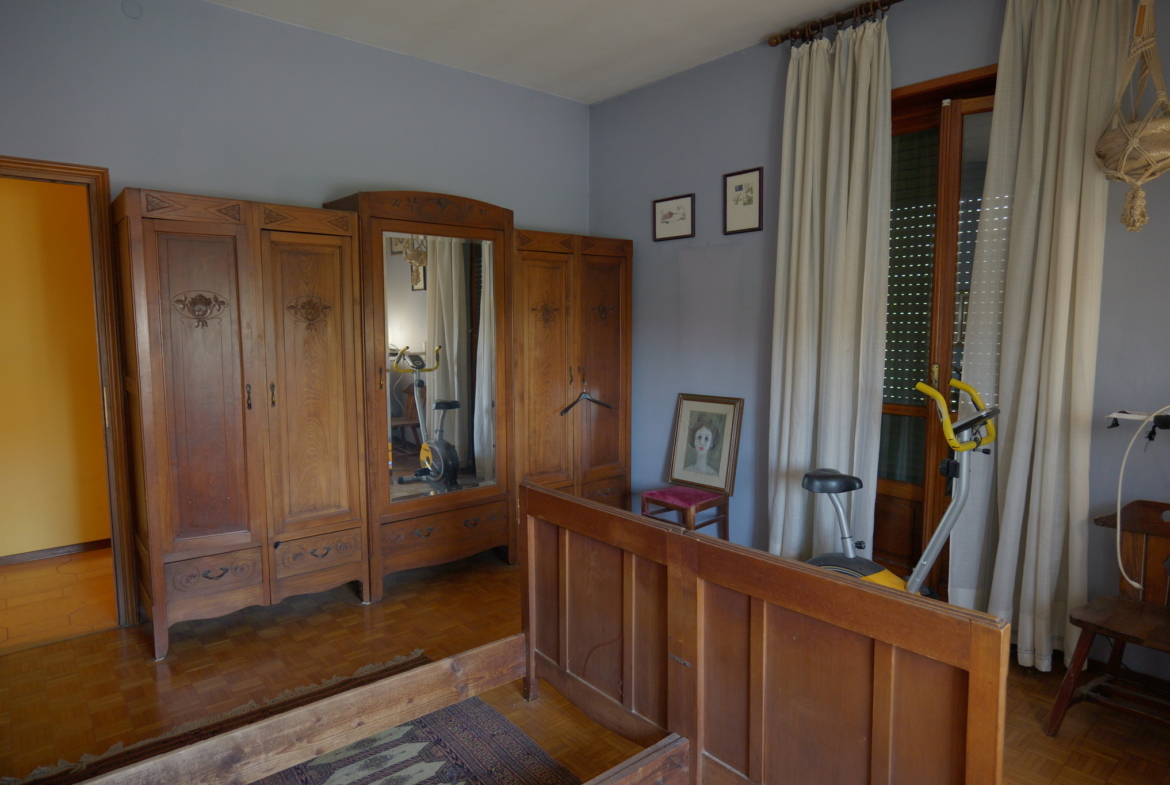 Casa indipendente in vendita a Gaglianico con bar annesso