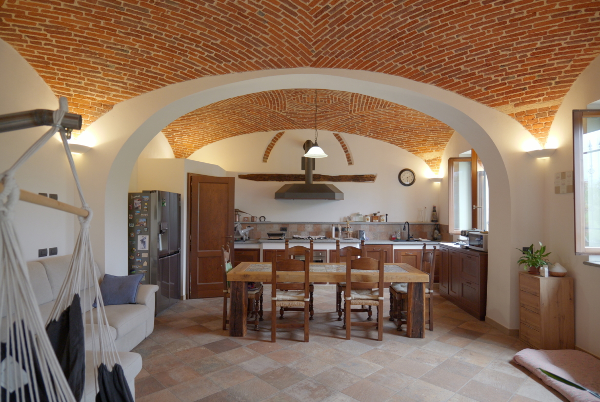 Tenuta di pregio in vendita nel cuore delle colline di Lessona