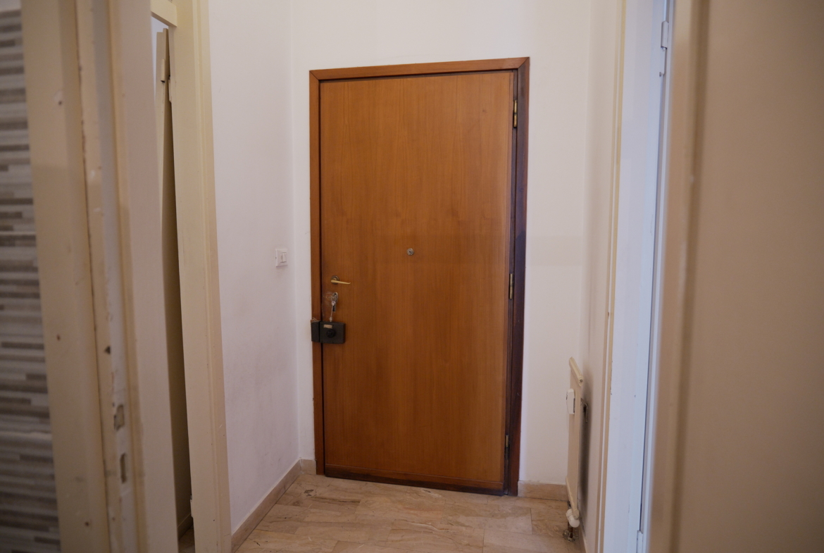 Appartamento con 2 box auto in vendita in centro Biella