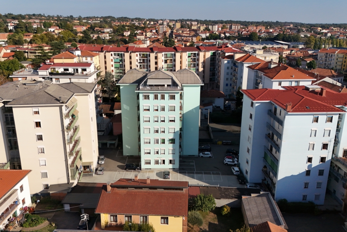 Appartamento con terrazzo in vendita a Cossato