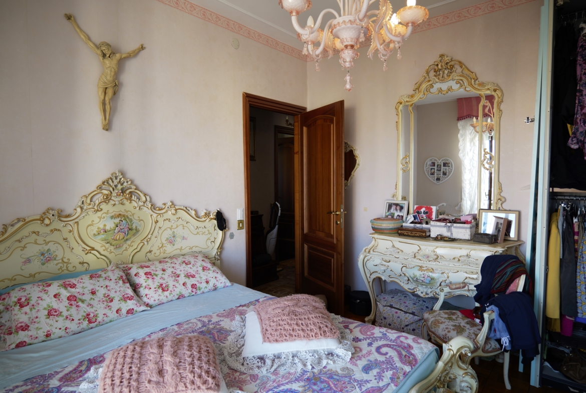 Appartamento con terrazzo in vendita a Cossato