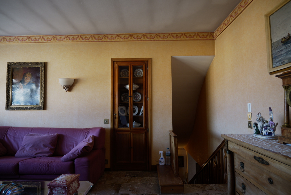 Appartamento con terrazzo in vendita a Cossato