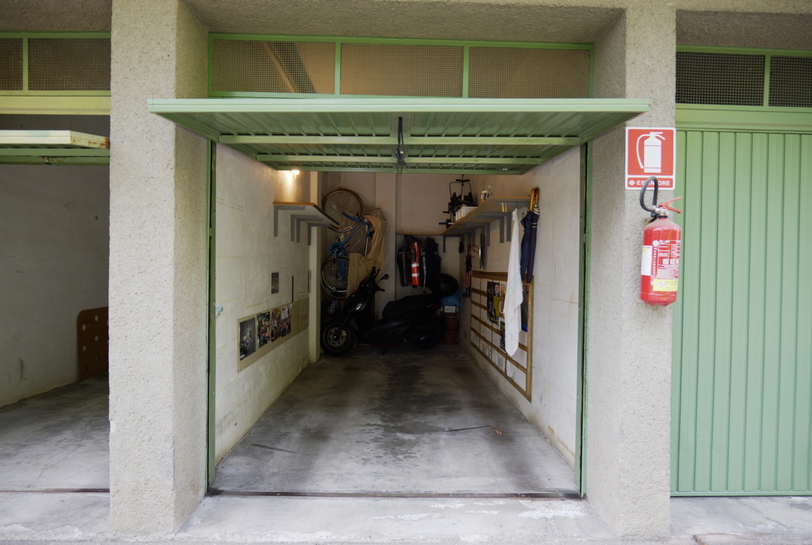 Appartamento con box auto in vendita a Vandorno
